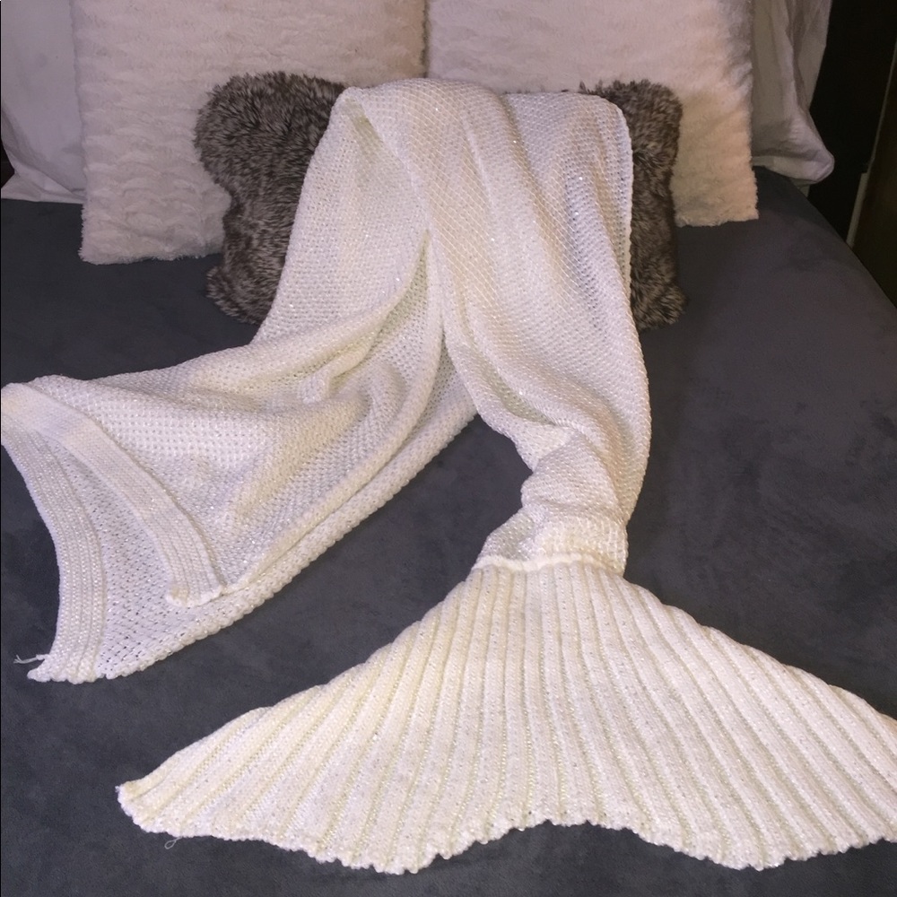 White Sequin Mermaid Blanket